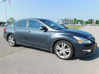 2013 Nissan Altima for sale in Clarksville TN