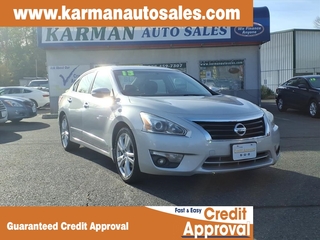 2013 Nissan Altima for sale in Lowell MA