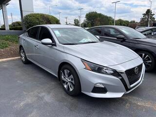 2022 Nissan Altima for sale in Crystal Lake IL