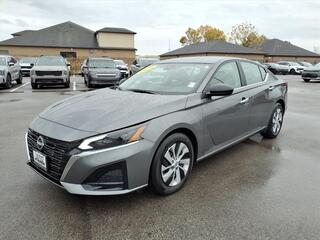 2025 Nissan Altima for sale in Terre Haute IN