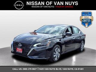 2025 Nissan Altima