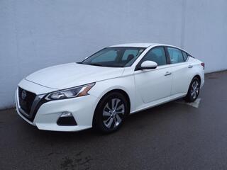 2020 Nissan Altima for sale in Indianapolis IN