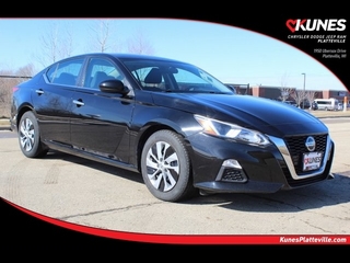 2020 Nissan Altima for sale in Platteville WI