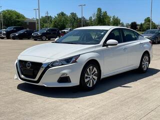 2019 Nissan Altima for sale in Mentor OH