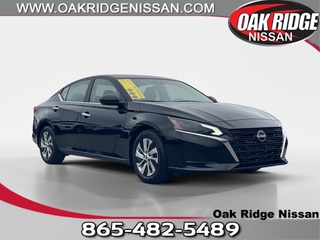2025 Nissan Altima