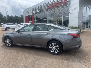 2023 Nissan Altima for sale in Oxford MA