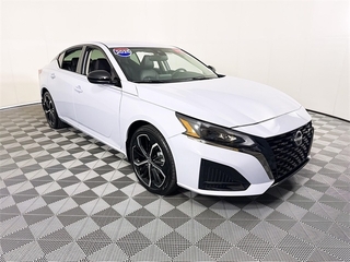 2025 Nissan Altima