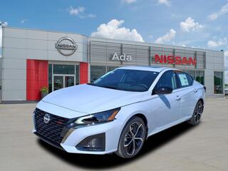 2025 Nissan Altima