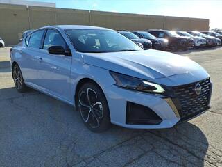 2025 Nissan Altima for sale in Crystal Lake IL