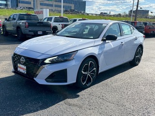 2025 Nissan Altima