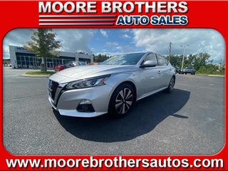 2020 Nissan Altima