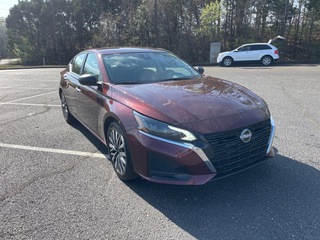 2025 Nissan Altima