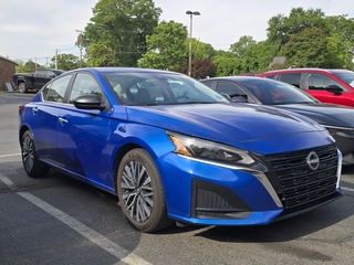 2025 Nissan Altima