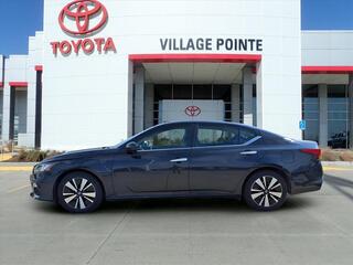 2022 Nissan Altima for sale in Elkhorn NE