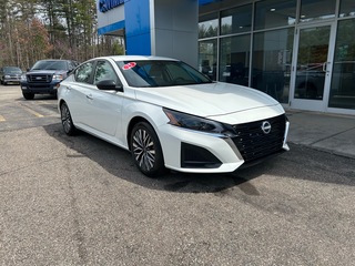 2025 Nissan Altima