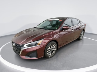 2025 Nissan Altima
