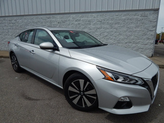 2019 Nissan Altima for sale in Clarksville TN