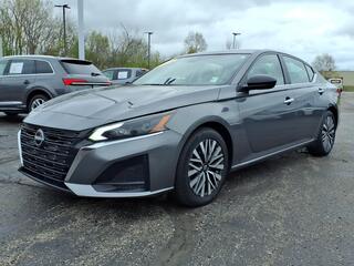 2024 Nissan Altima for sale in Lansing MI