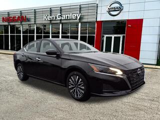 2025 Nissan Altima