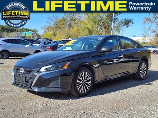 2025 Nissan Altima