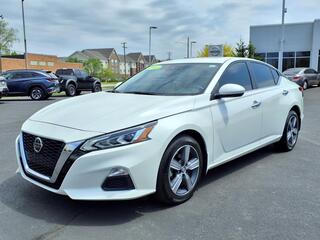 2022 Nissan Altima for sale in Elkhart IN