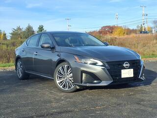 2025 Nissan Altima for sale in Stratham NH