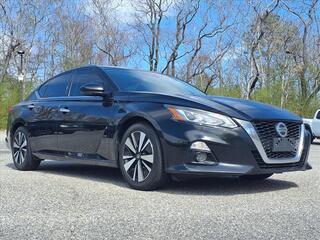 2019 Nissan Altima for sale in Lansing MI
