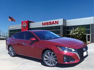 2025 Nissan Altima