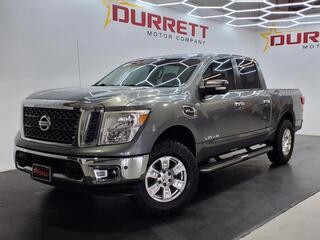 2017 Nissan Titan