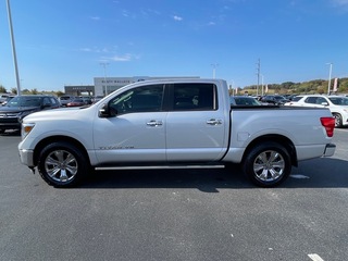 2019 Nissan Titan for sale in Dandridge TN