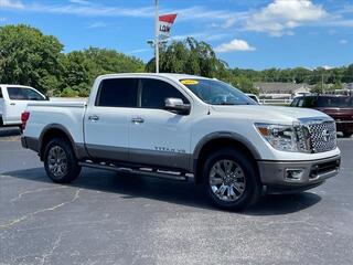 2018 Nissan Titan