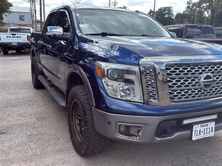 2019 Nissan Titan