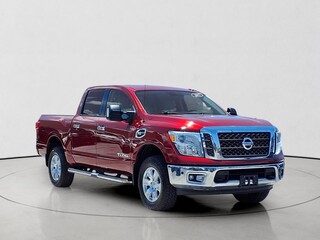 2017 Nissan Titan