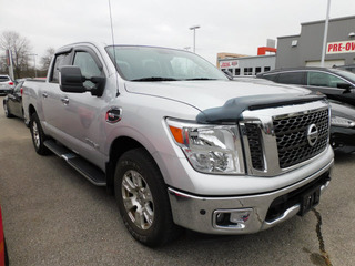 2017 Nissan Titan for sale in Clarksville TN