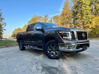 2017 Nissan Titan