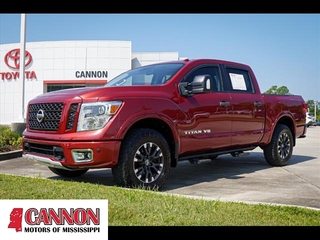 2019 Nissan Titan