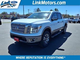 2019 Nissan Titan