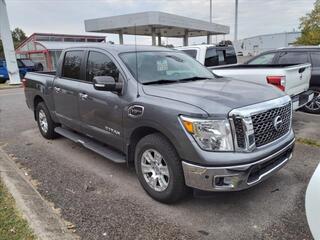 2017 Nissan Titan for sale in Clarksville TN