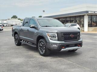 2021 Nissan Titan