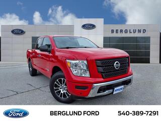 2021 Nissan Titan