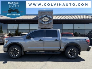 2022 Nissan Titan