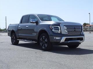 2023 Nissan Titan