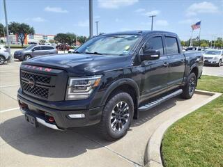 2021 Nissan Titan