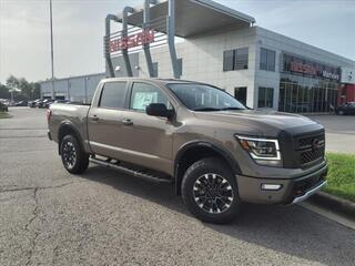 2024 Nissan Titan for sale in Clarksville TN