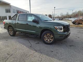 2024 Nissan Titan for sale in Clarksville TN