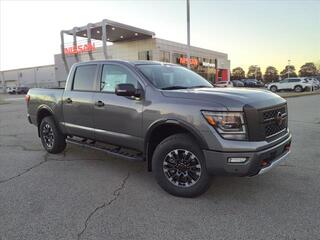 2024 Nissan Titan