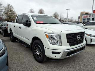 2024 Nissan Titan for sale in Clarksville TN