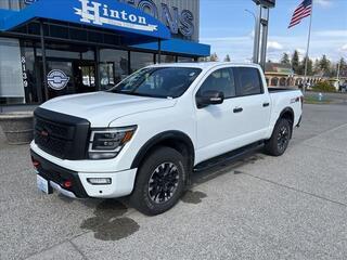 2021 Nissan Titan