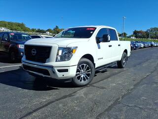 2024 Nissan Titan for sale in Stoneham MA
