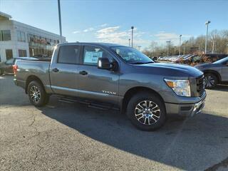 2024 Nissan Titan for sale in Clarksville TN